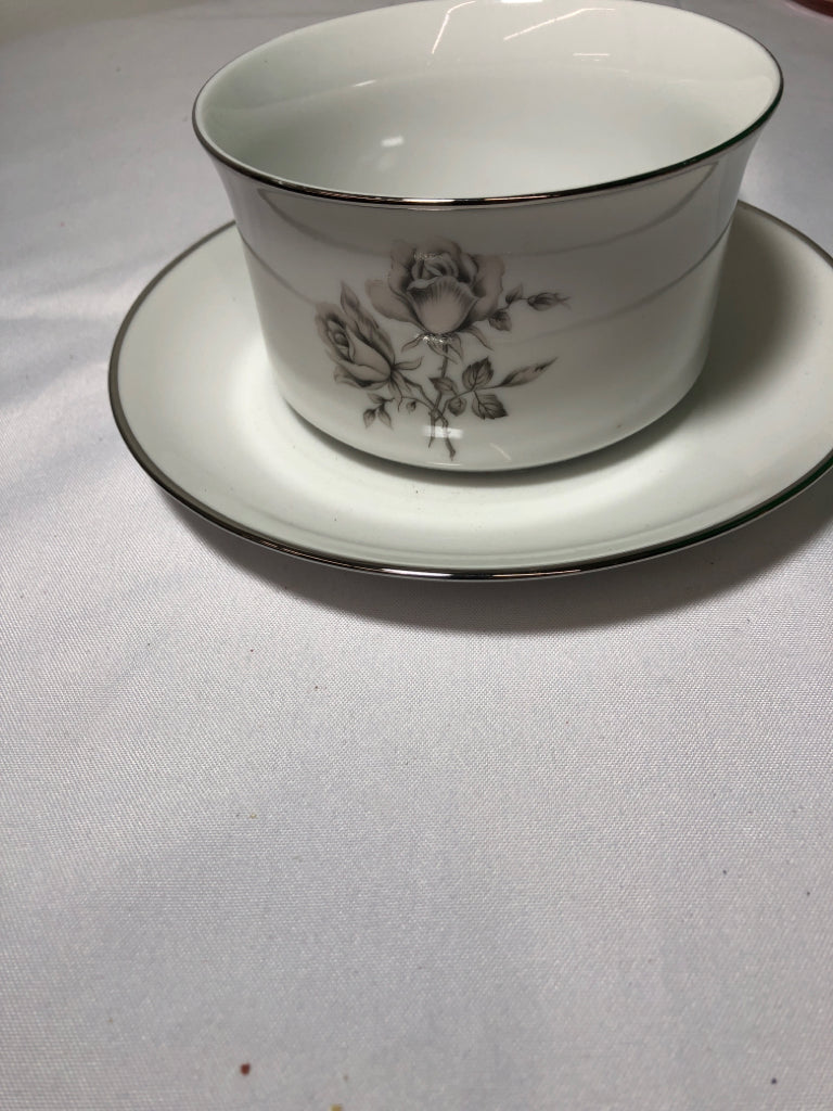 VTG GREY ROSE GRAVY BOAT.