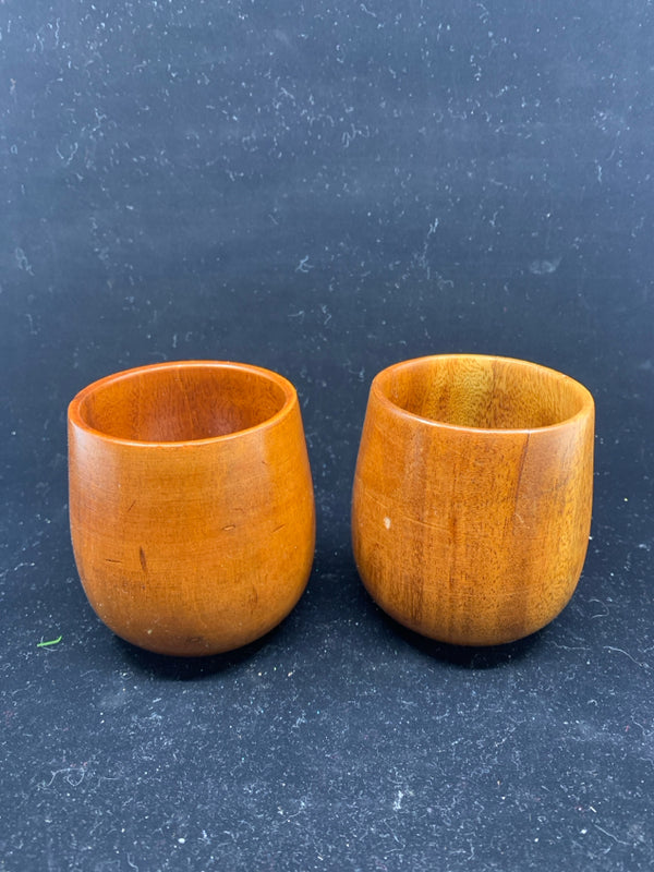 2 WOOD CUPS.