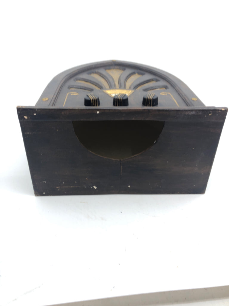 CERAMIC DECORATIVE RADIO.