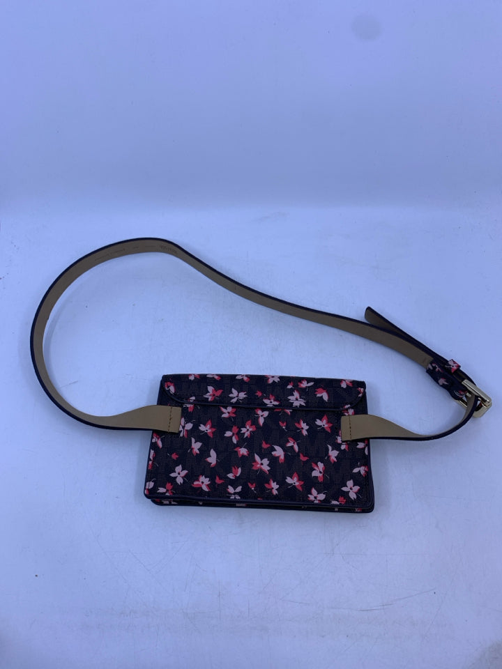 Michael Michael Kors Floral Belt Bag , L/Xl
