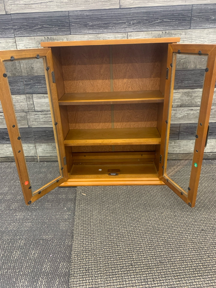 WOOD CABINET 2 SHELVES GLASS DOOR WITH HANDLES.