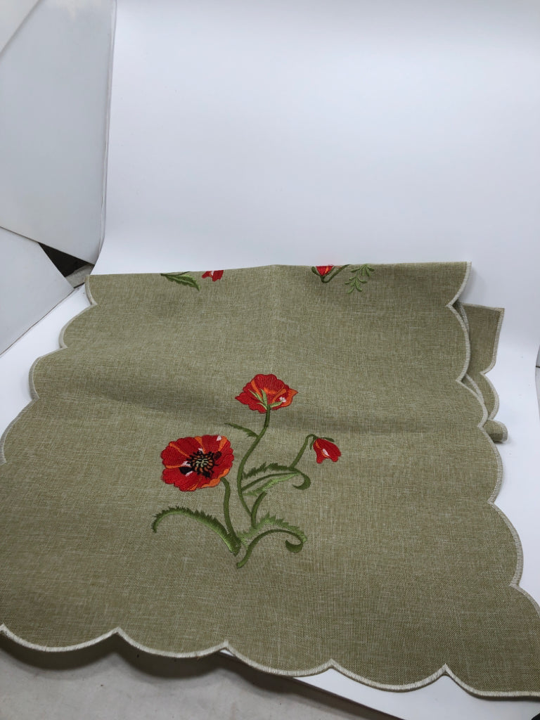 MARIGOLD FABRIC TABLE RUNNER.