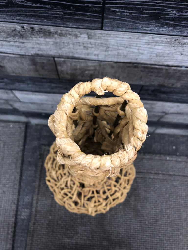 LARGE WOVEN FLOOR VASE.