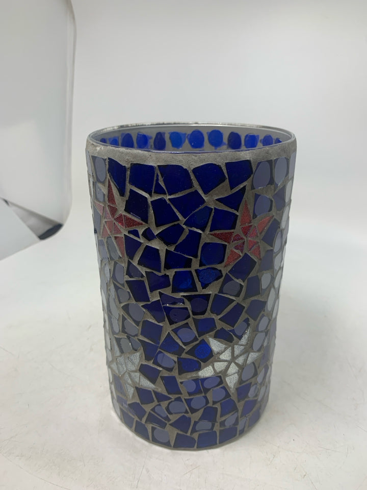 RED/WHITE/ BLUE MOSAIC PILLAR CANDLE HOLDER.
