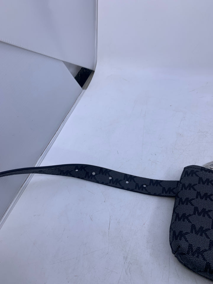 Michael Kors 556137C Belt Bag, L/XL- New
