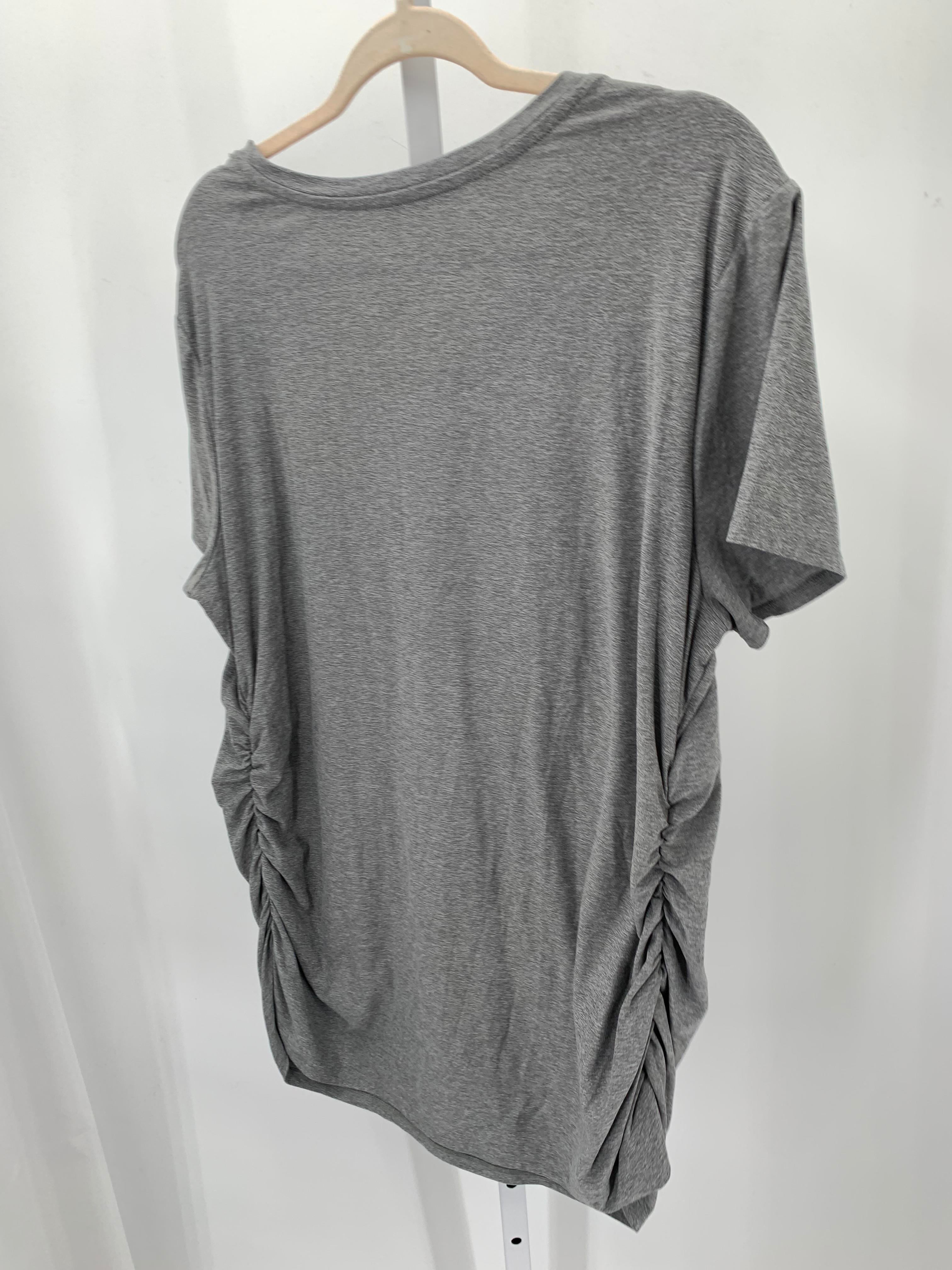 Time and Tru Grey Size XXL Maternity Short Sleeve Shirt