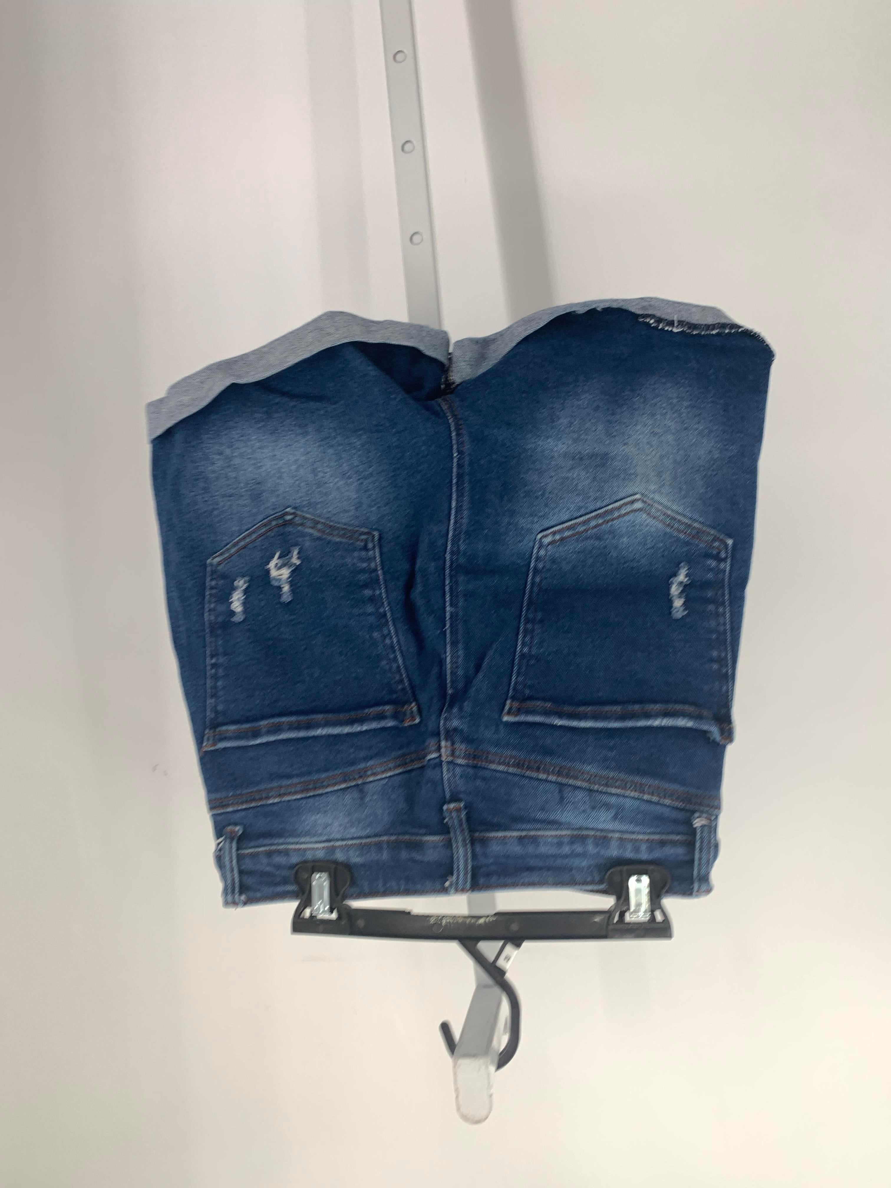 Size Large Juniors Shorts