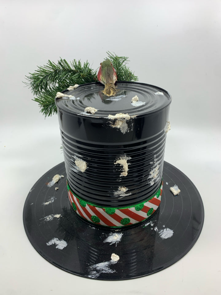 SNOWMAN HAT DECOR.