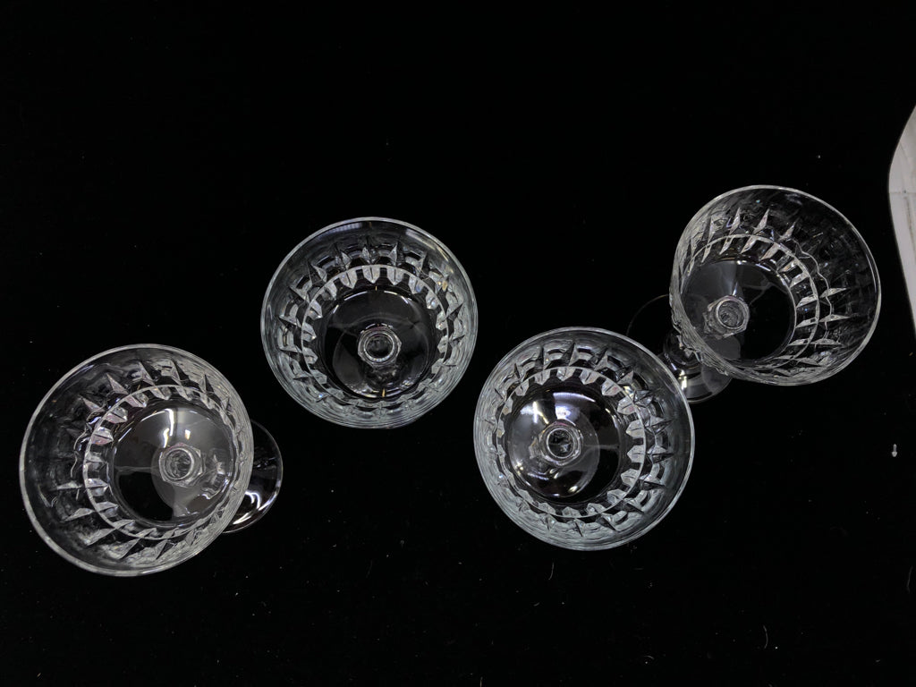 4 CRYSTAL WINE COUPE GLASSES.