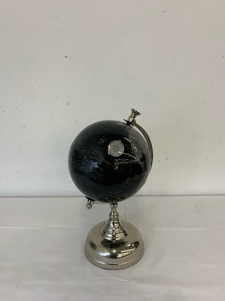 SILVER BASE BLACK GLOBE.