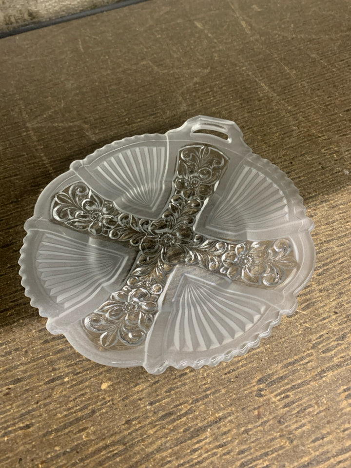 VTG CLEAR & FROSTED GLASS SINGLE HANDLE RELISH TRAY.