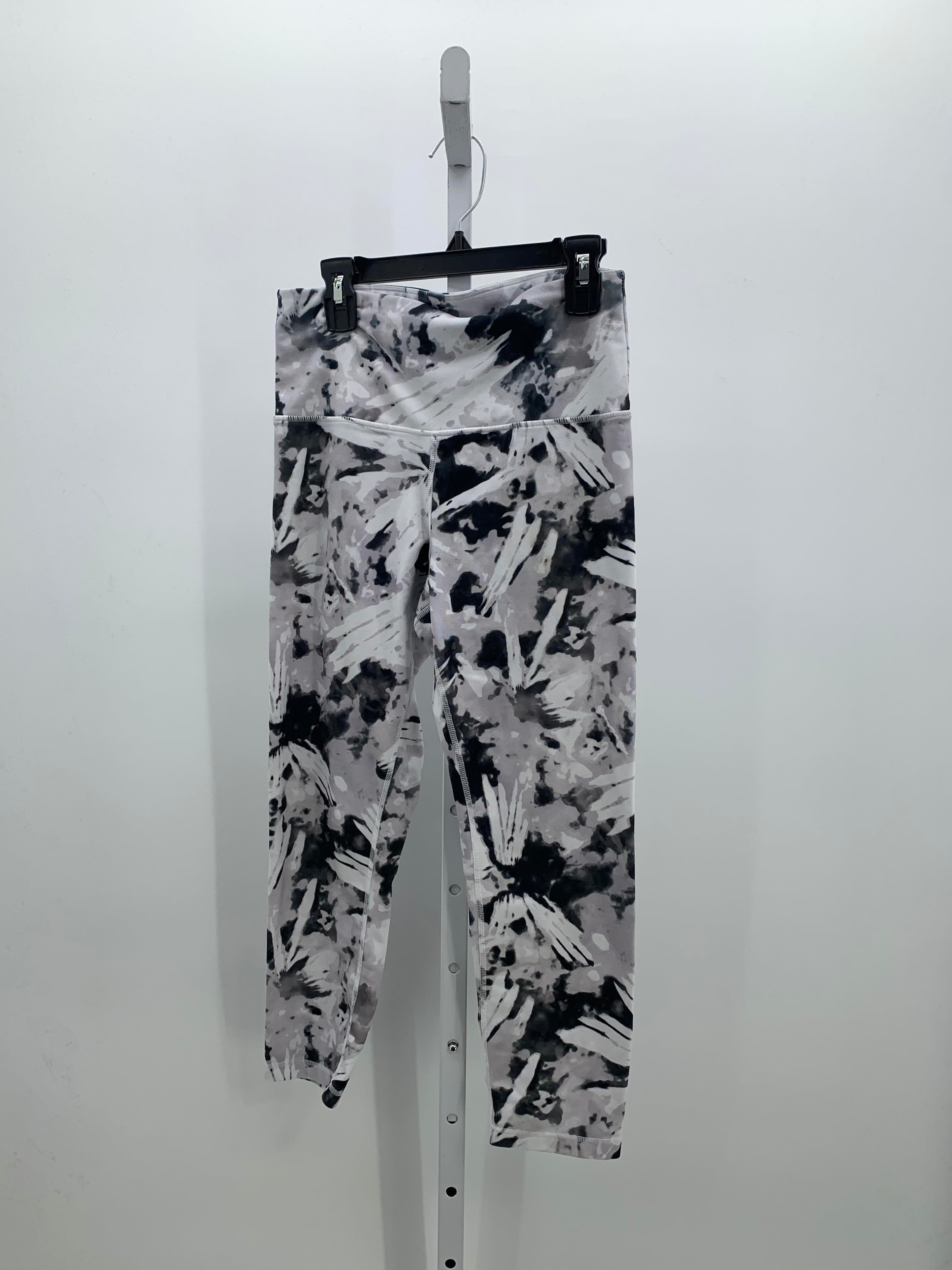 Size Medium Misses Leggings