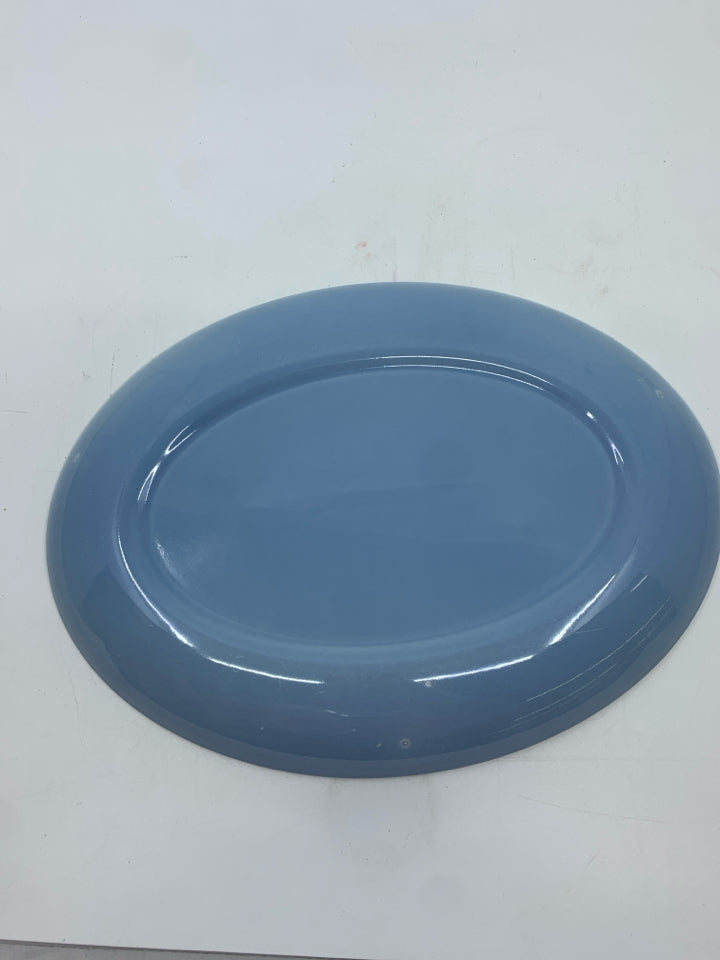 OVAL BLUE FLORAL SERVING TRAY.