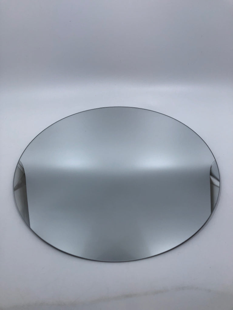 ROUND MIRROR TRAY.