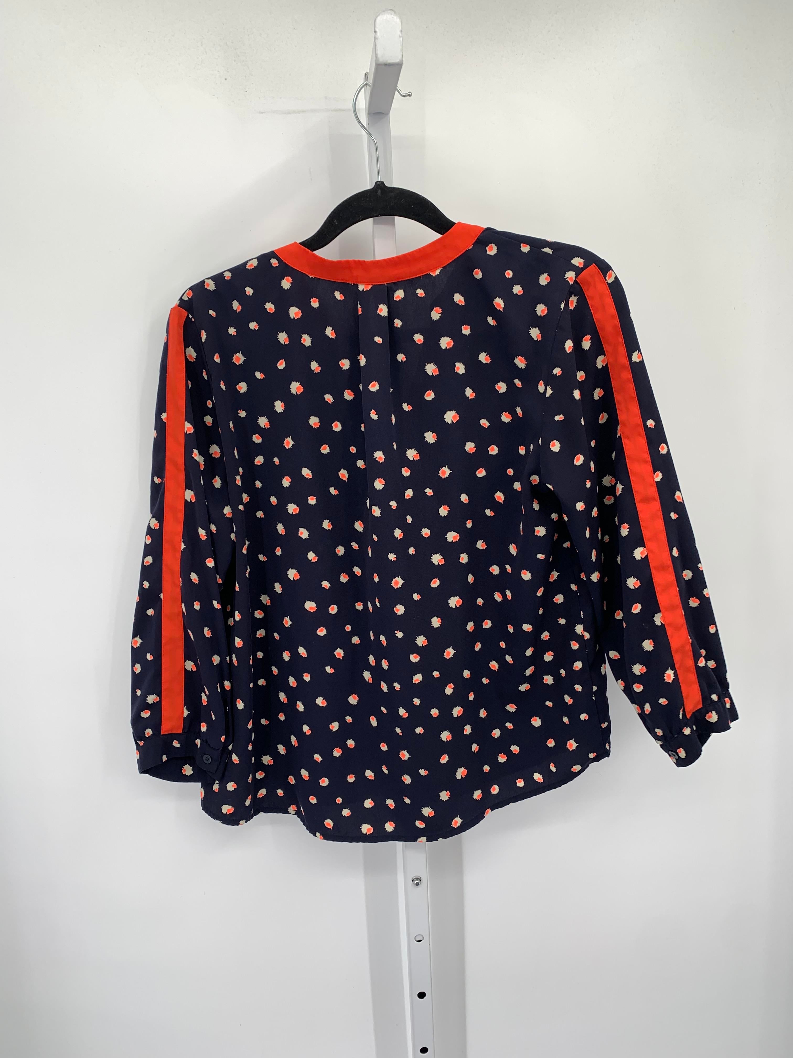 Size Medium Misses 3/4 Sleeve Shirt