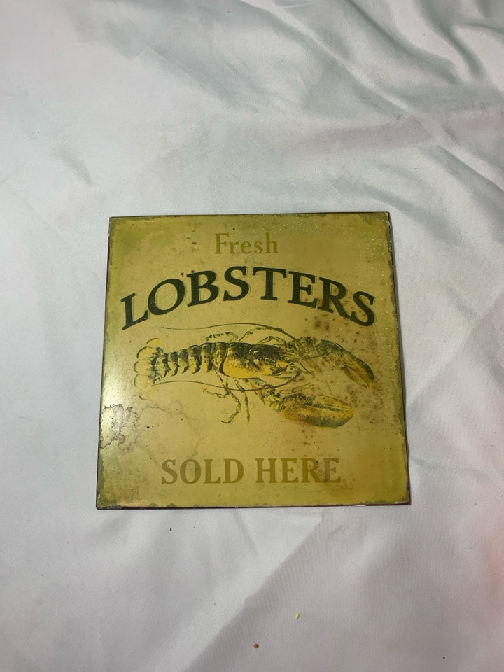 FRESH LOBSTERS METAL WALL SIGN.