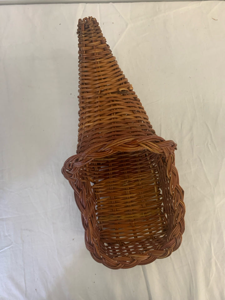 DARK WOVEN CORNUCOPIA BASKET .