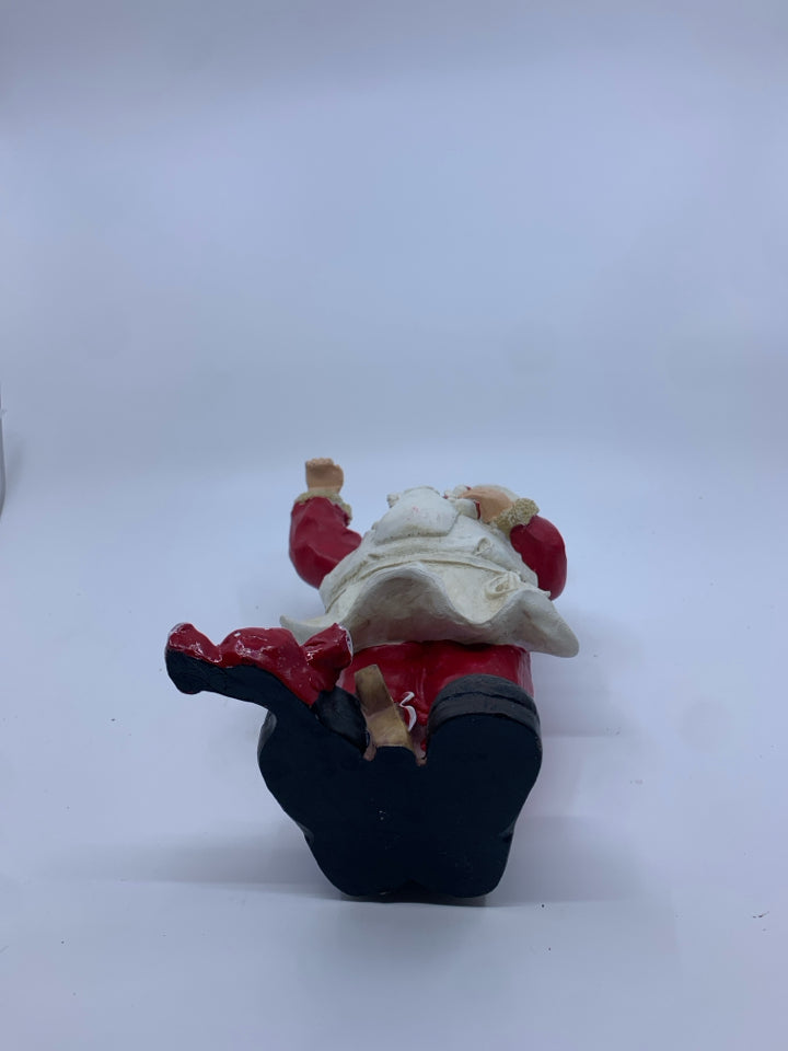 RESIN BAKING SANTA.