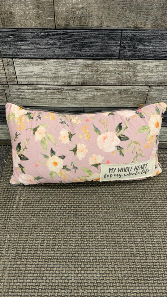 MY WHOLE HEART FLORAL ACCENT PILLOW.