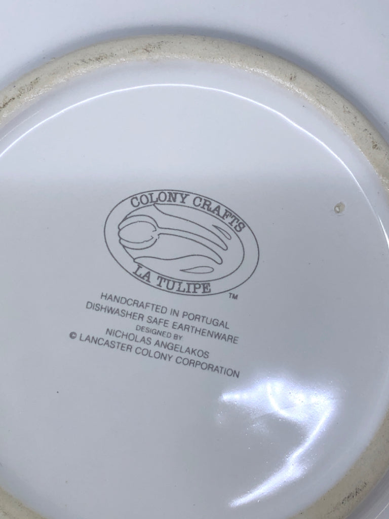 LARGE WHITE TULIP ROUND SERVER BOWL.