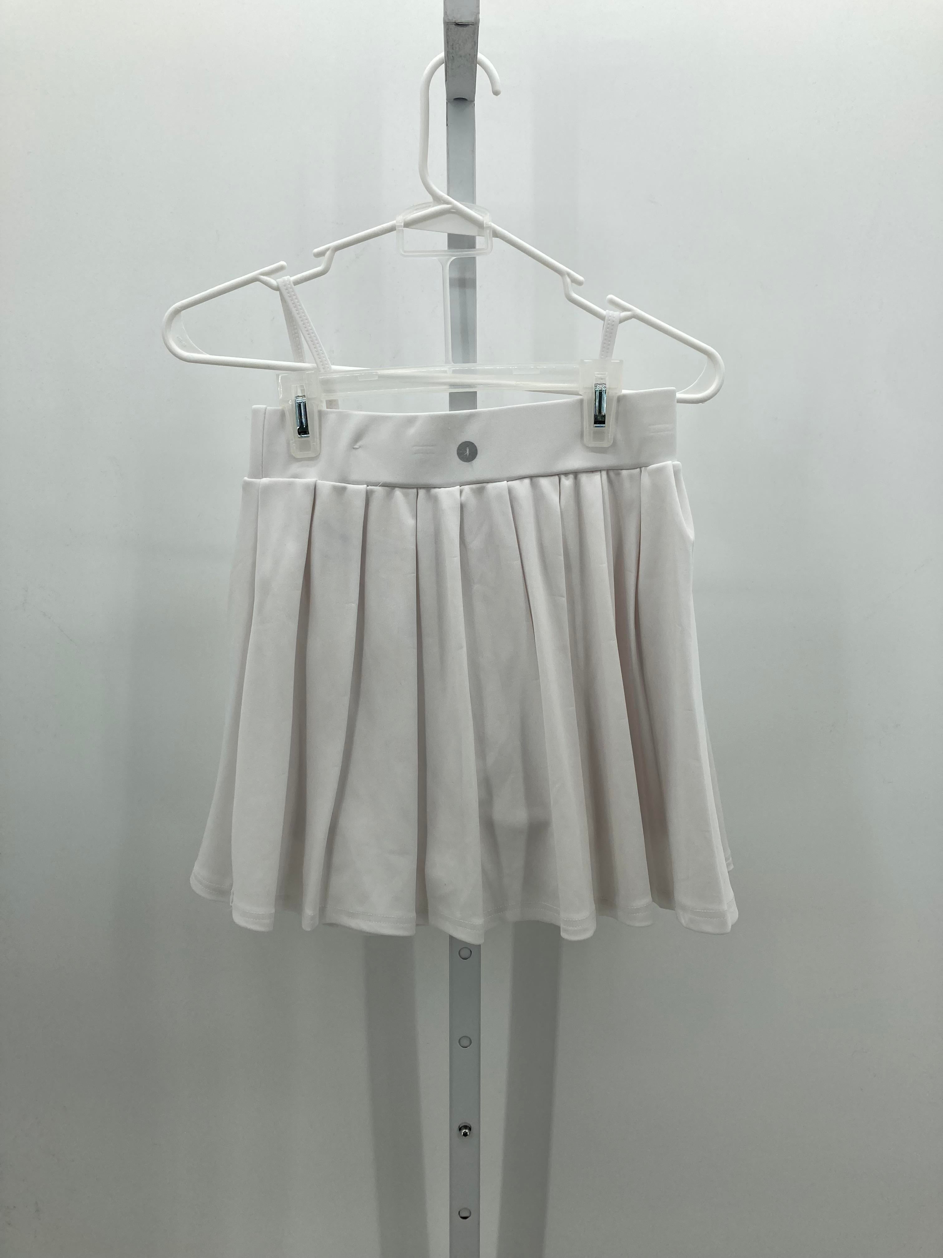 Size Medium Juniors 2pc. Outfit