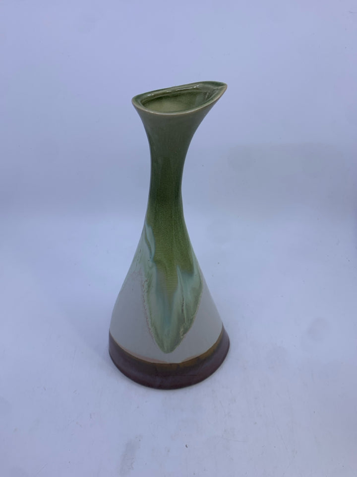 NARROW NECK CERAMIC BUD VASE GREEN/BROWN.