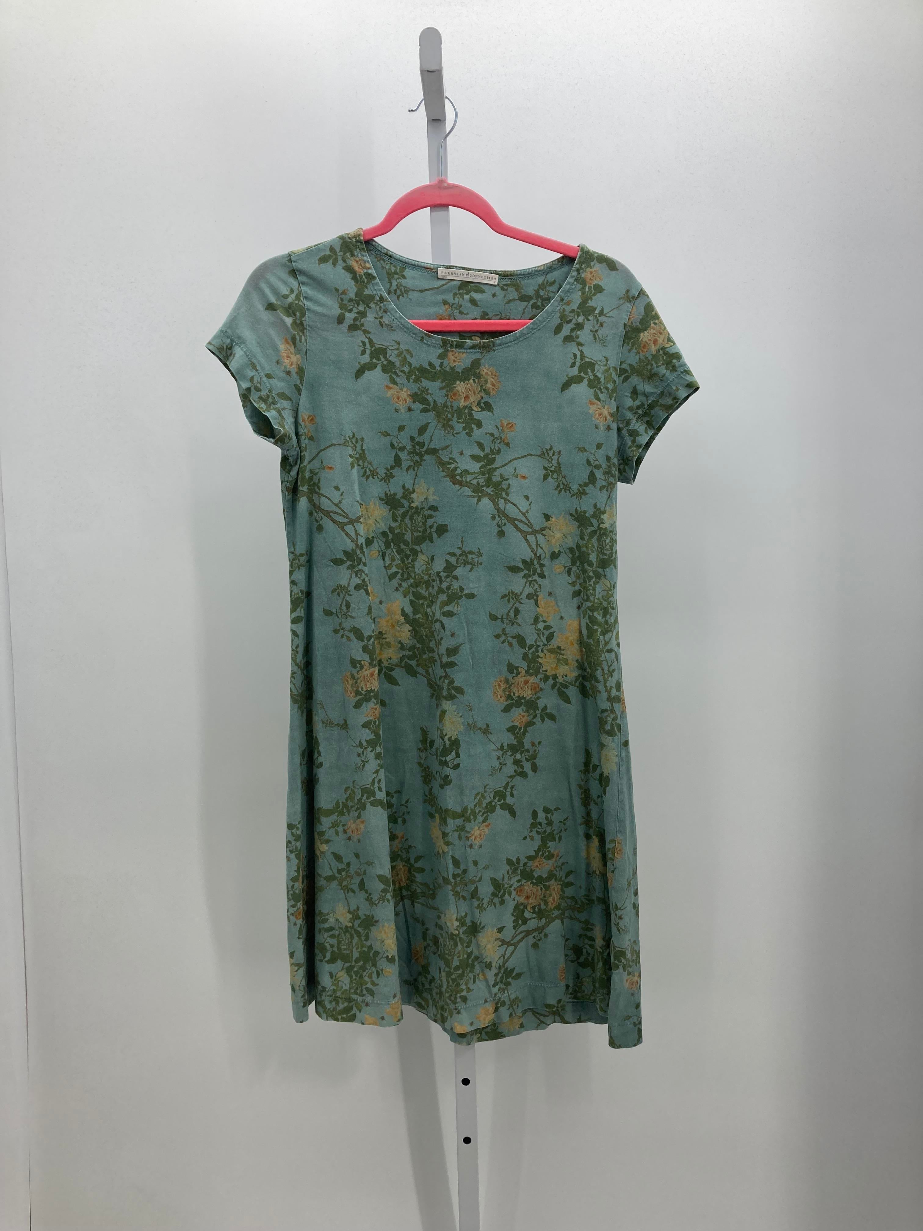 Size Medium Misses Short Sleeve Dress