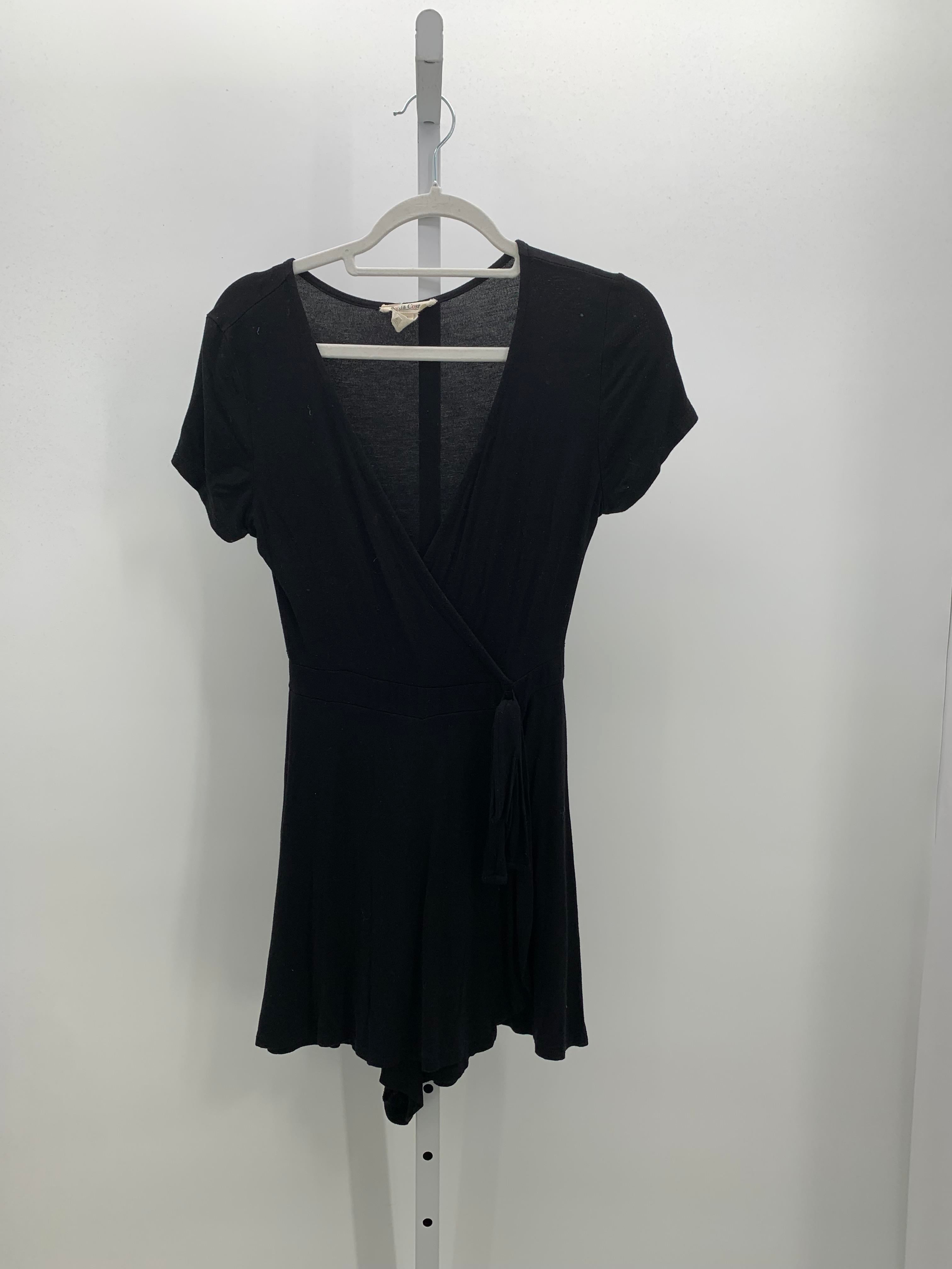 Size Small Juniors Short Sleeve Dress