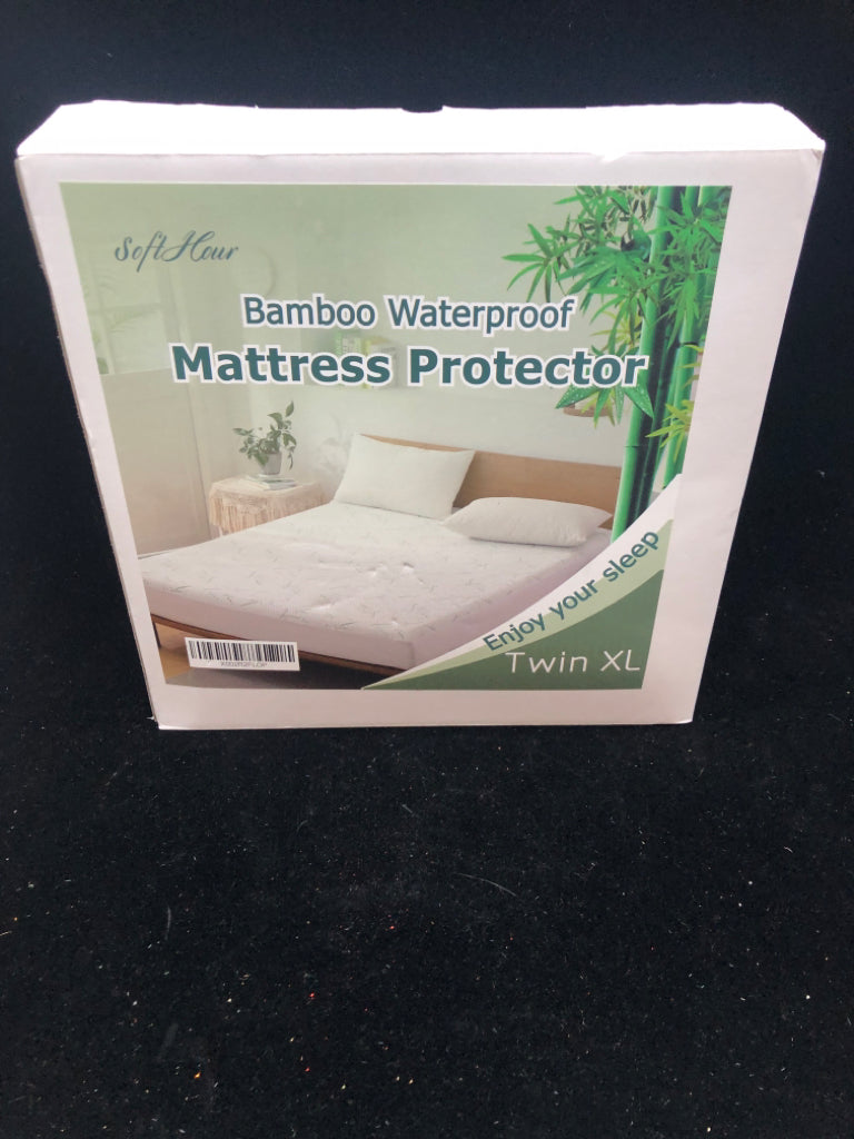 NIB MATTRESS PROTECTOR - TWIN XL.