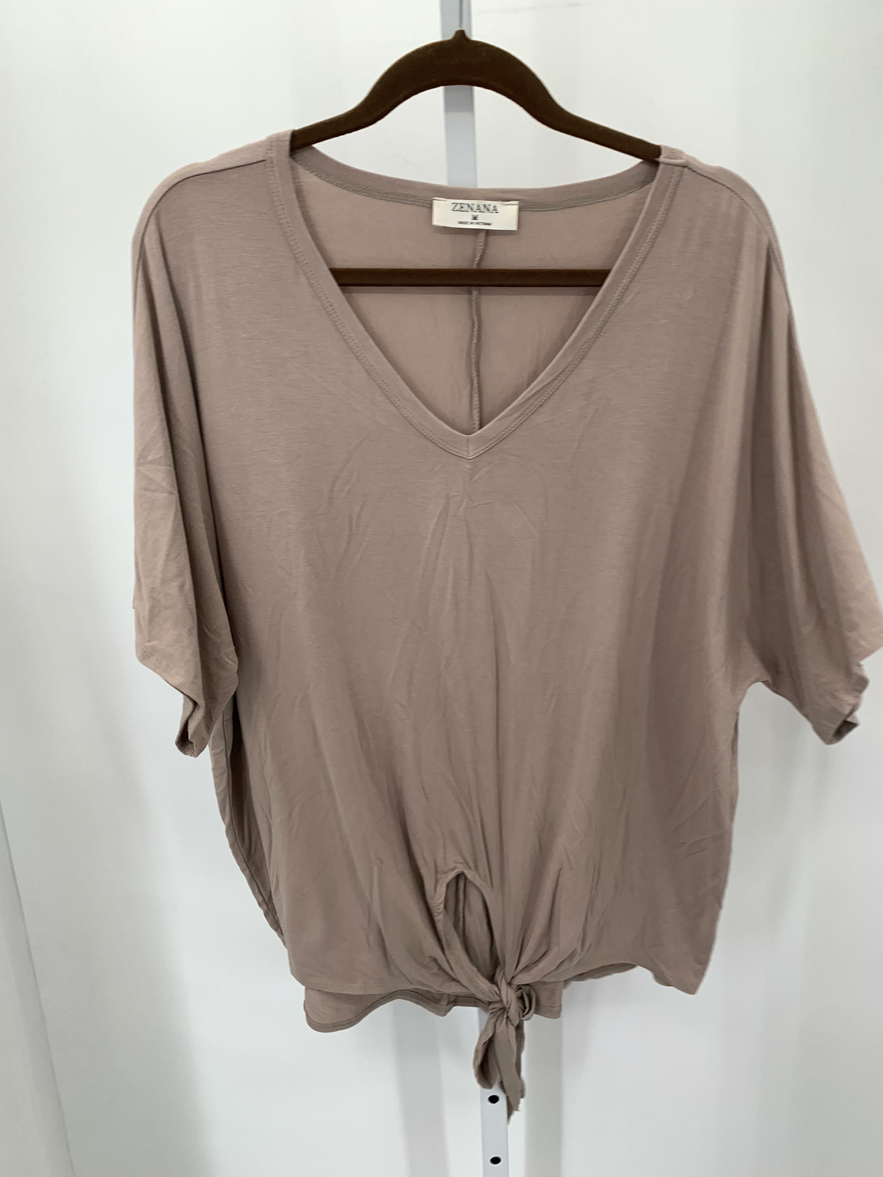 Zenana Size Medium Misses Short Sleeve Shirt