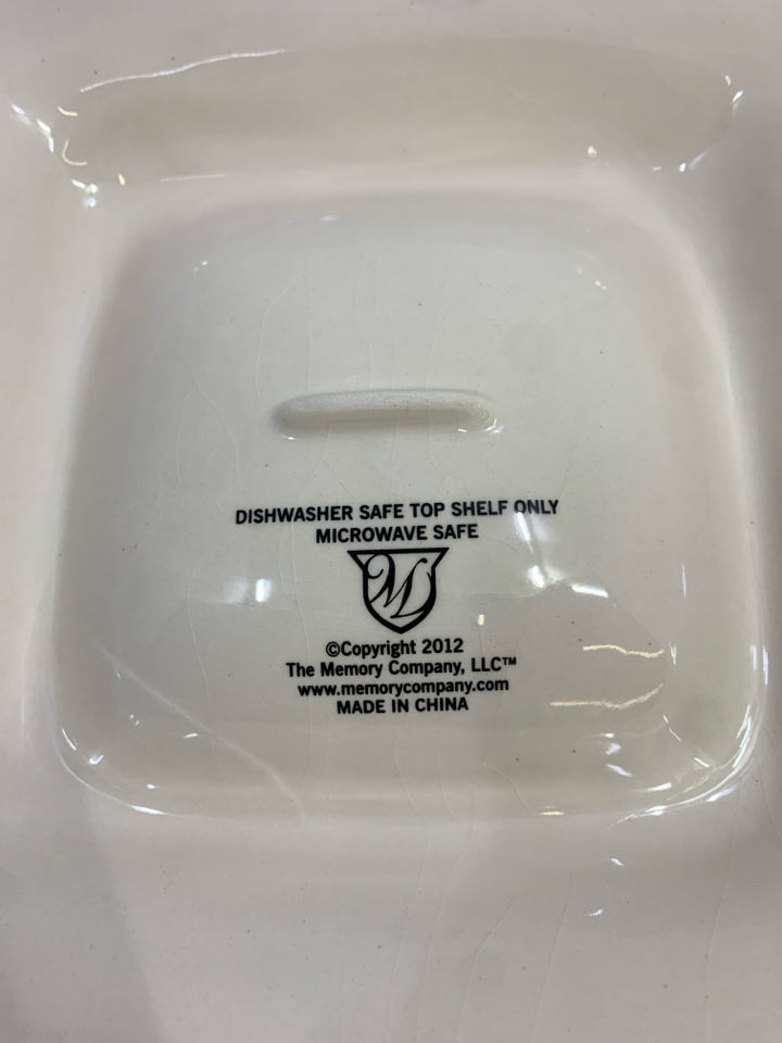 SECTIONED BOSTON RED SOX PLATTER.