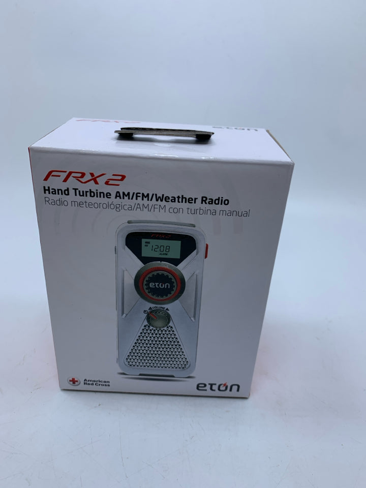 NIB HAND TURNBINE AM/FM WEATHER RADIO.