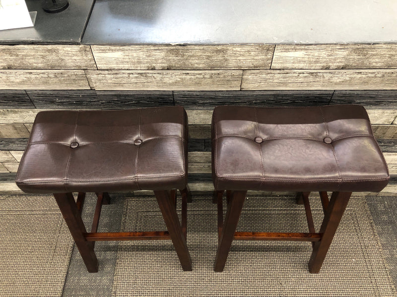 2 LEATHER SADDLE BAR STOOLS.