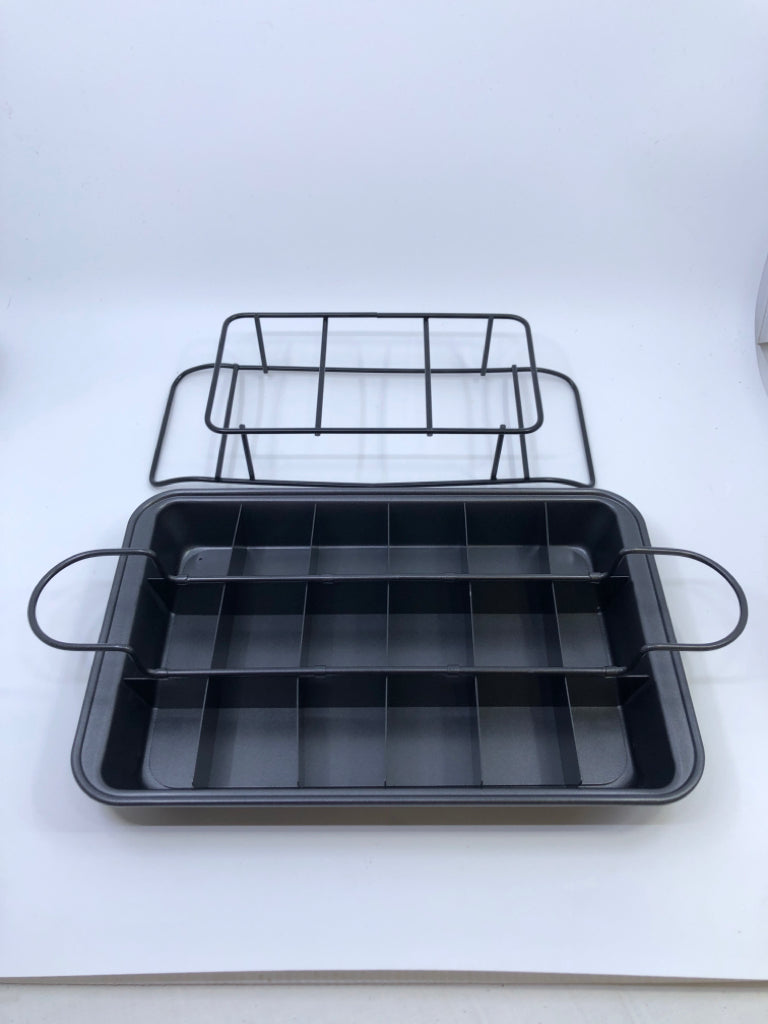 NIB BROWNIE PAN.