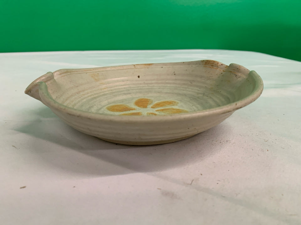 YELLOW FLOWER WAVY EDGE POTTERY BOWL.