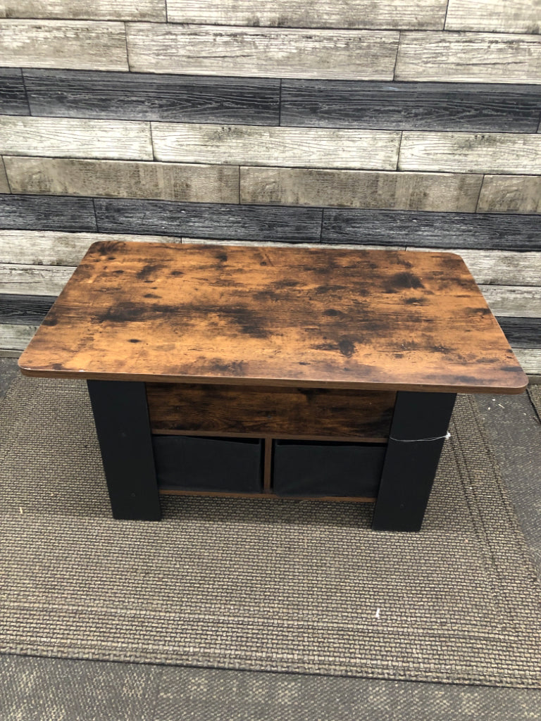 DARK WOOD COFFEE TABLE W/SIDE STORAGE.