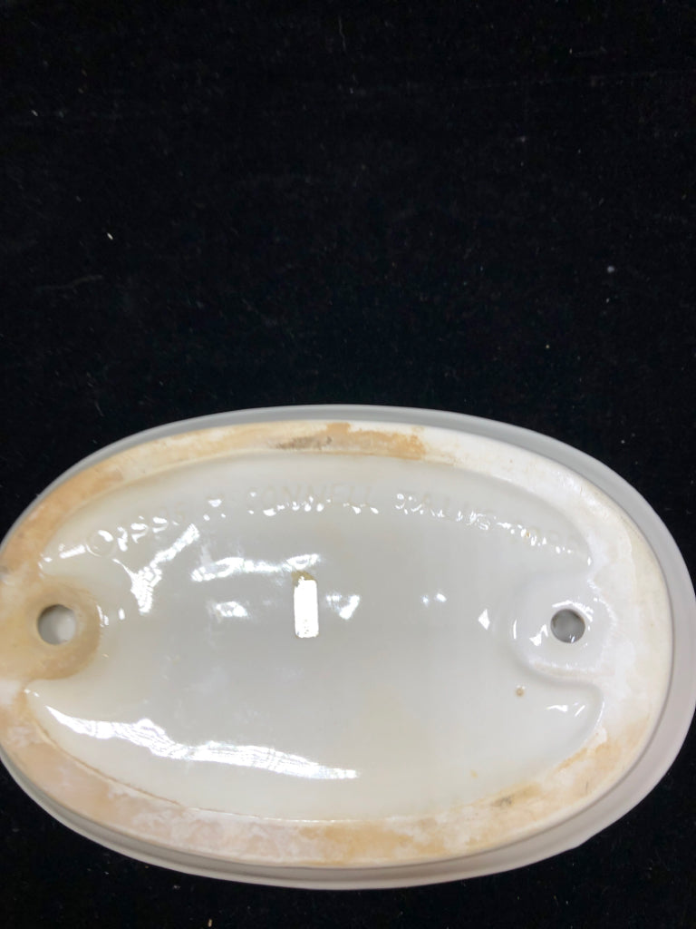 EMBOSSED ANGEL SOAP DISH.