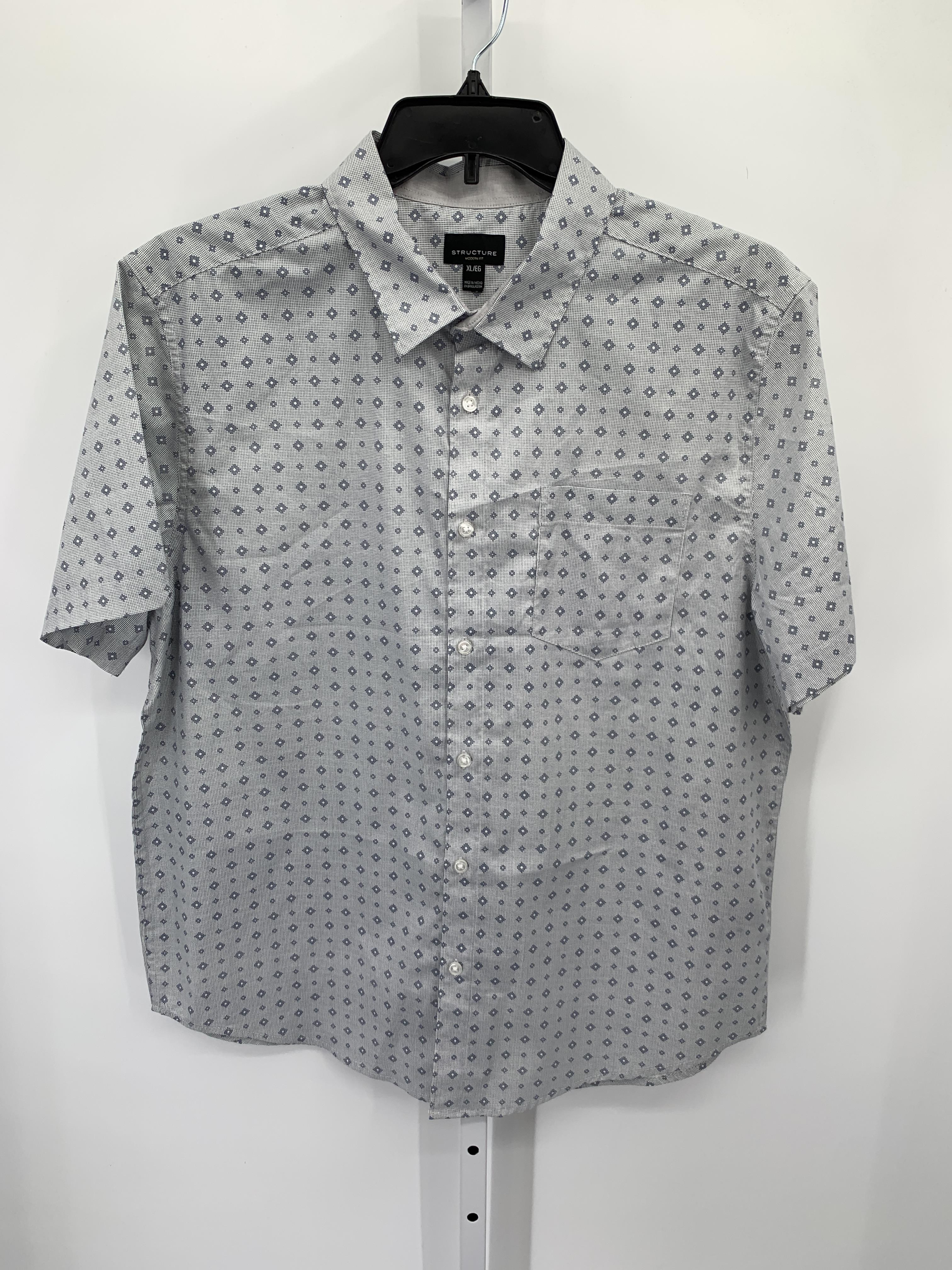 PATTERN BUTTON DOWN