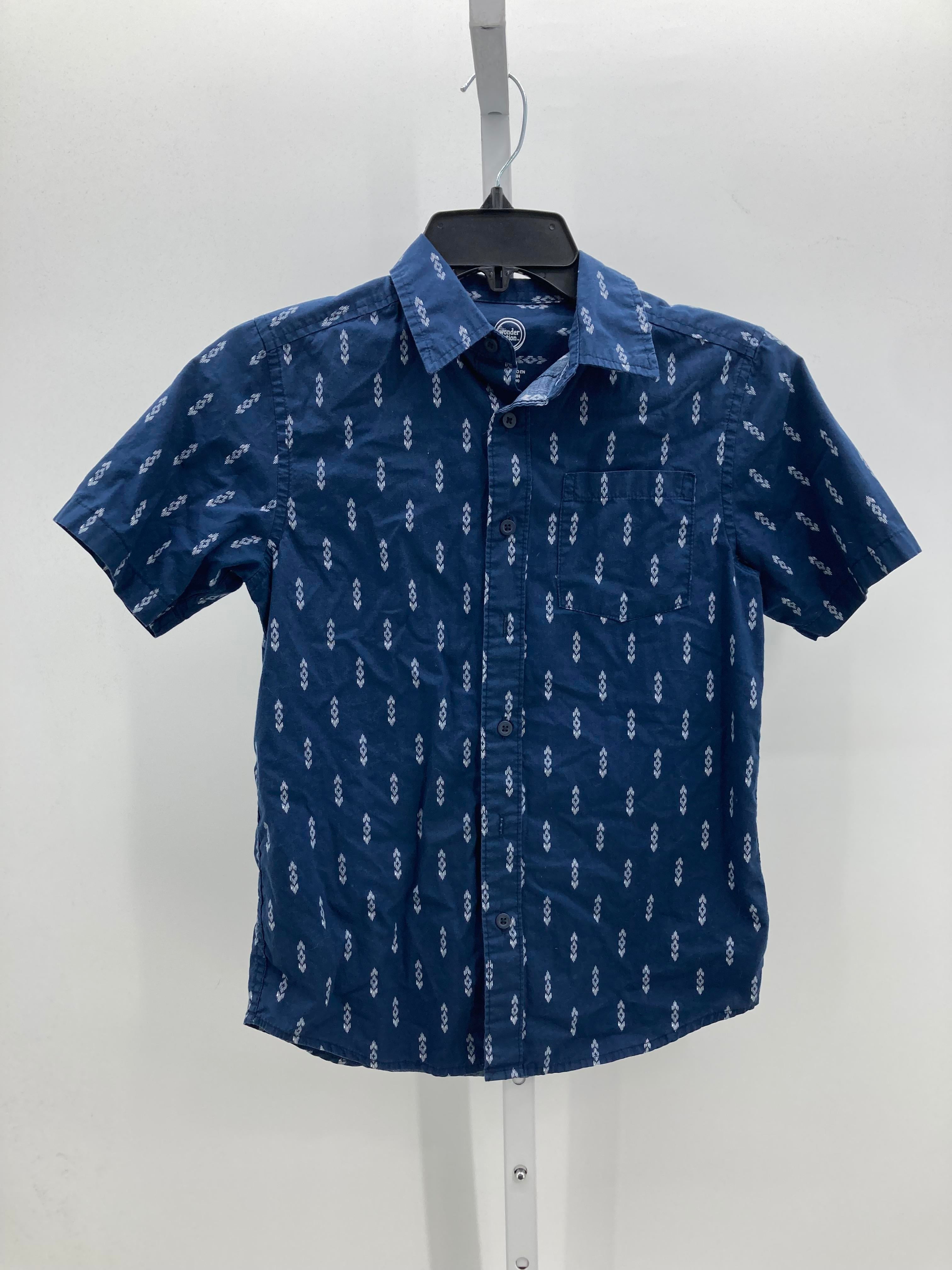 WHITE PATTERN TOP