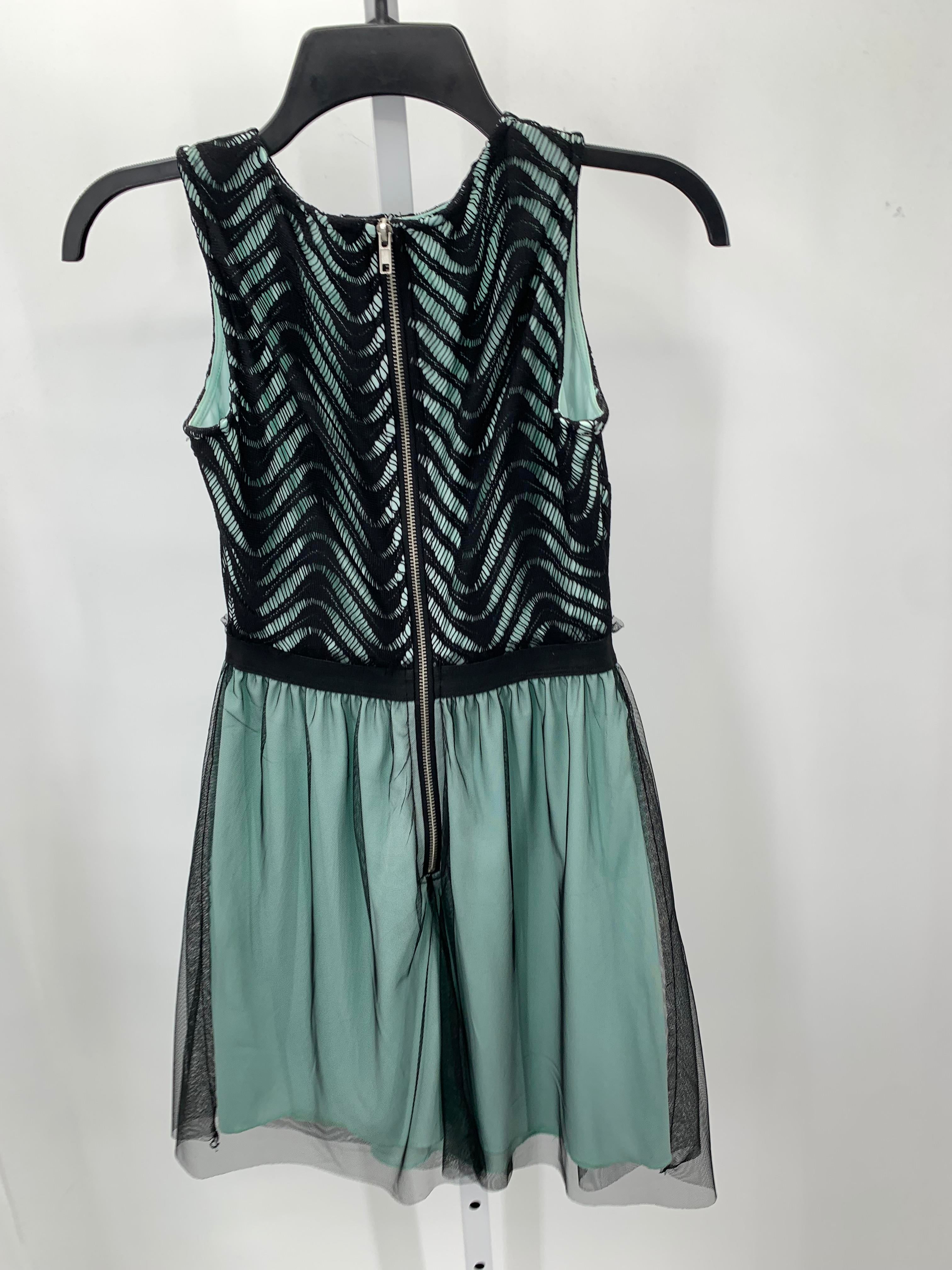 Speechless Size 1 Juniors Sleeveless Dress