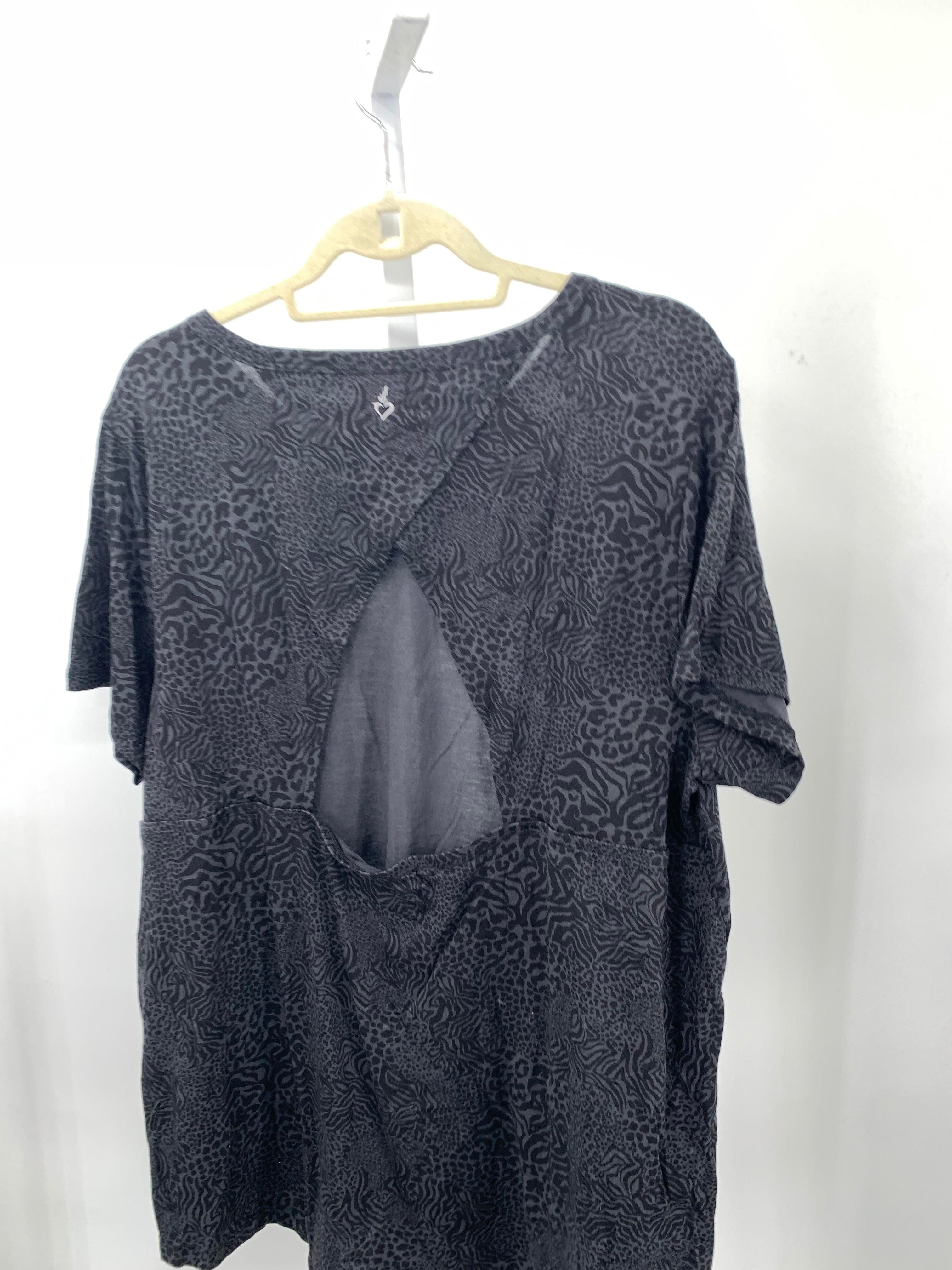 Torrid Size 2X Womens Short Sleeve Shirt