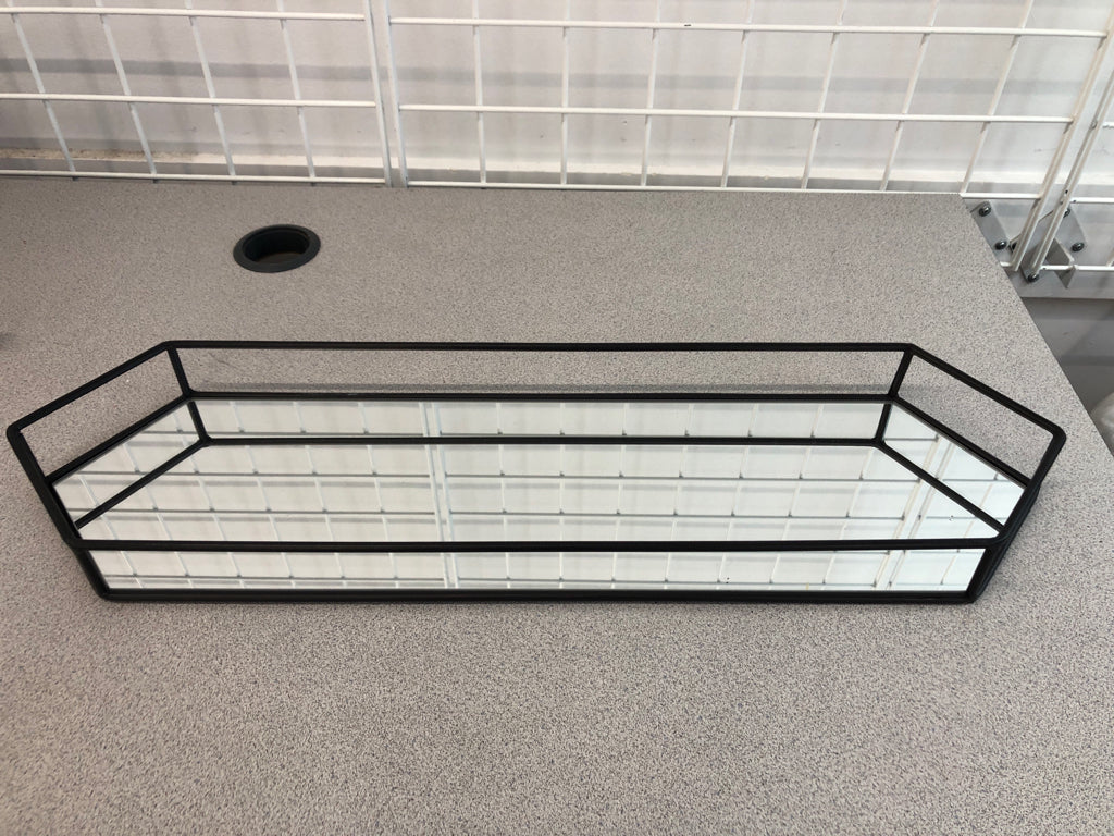 ELONGATED HEXAGON MIRROR TRAY.