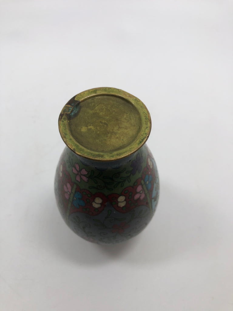 SMALL VTG ENAMEL ON METAL BUD VASE.