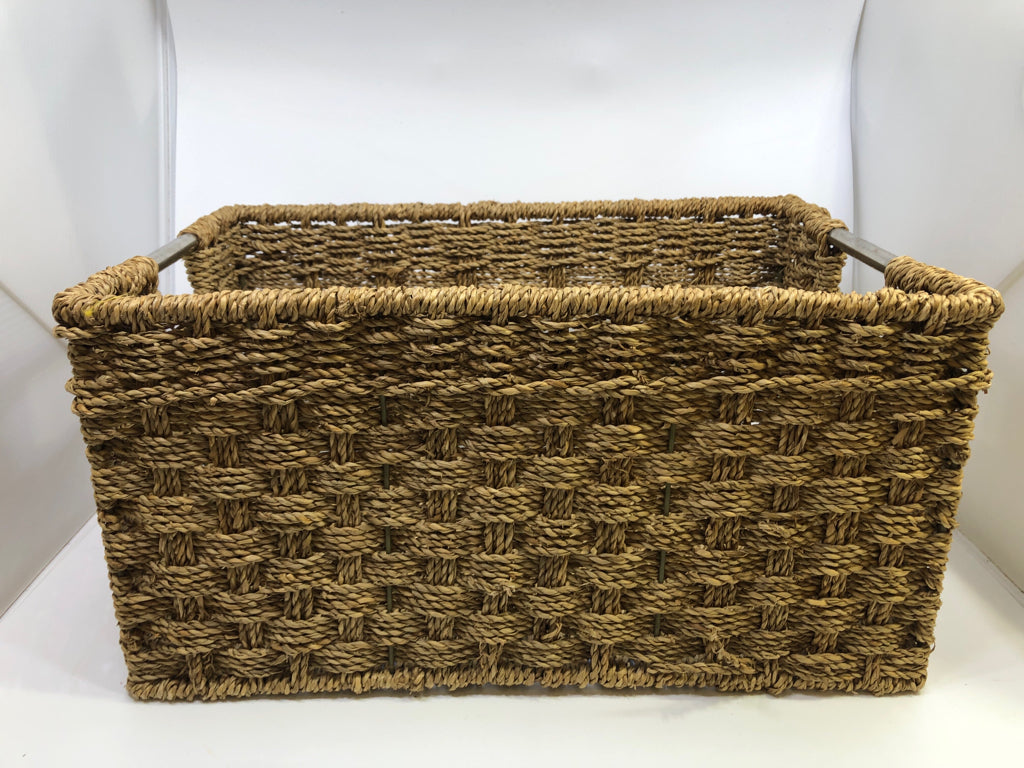 BROWN RECTANGLE BASKET W/SILVER HANDLES.