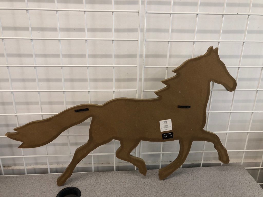 DISTRESSED WOODEN HORSE HANGING.