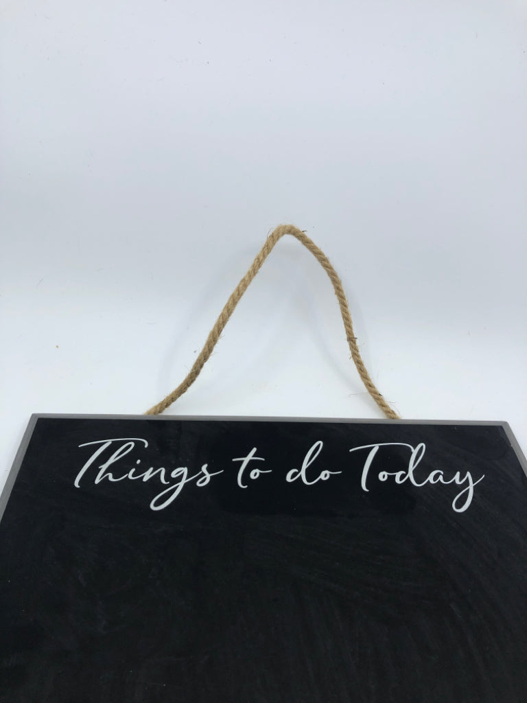 THINGS TO DO CHALKBOARD.