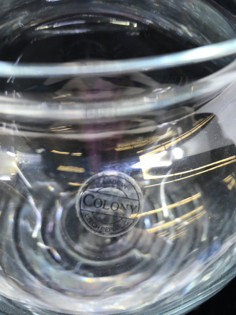 HEAVY COLONY GLASS VASE.