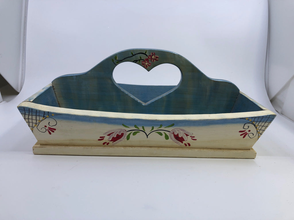 WOOD TWO SLOT TRAY, FLORAL PAINTED HEART CUTOUT HANDLE.
