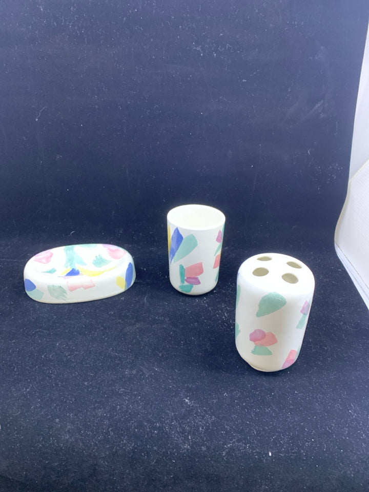 3 PC SOAP/TOOTHBRUSH/CUP BATHROOM SET WHITE W/GREEN/PINK/BLUE/PURPLE BRUSH DESIG