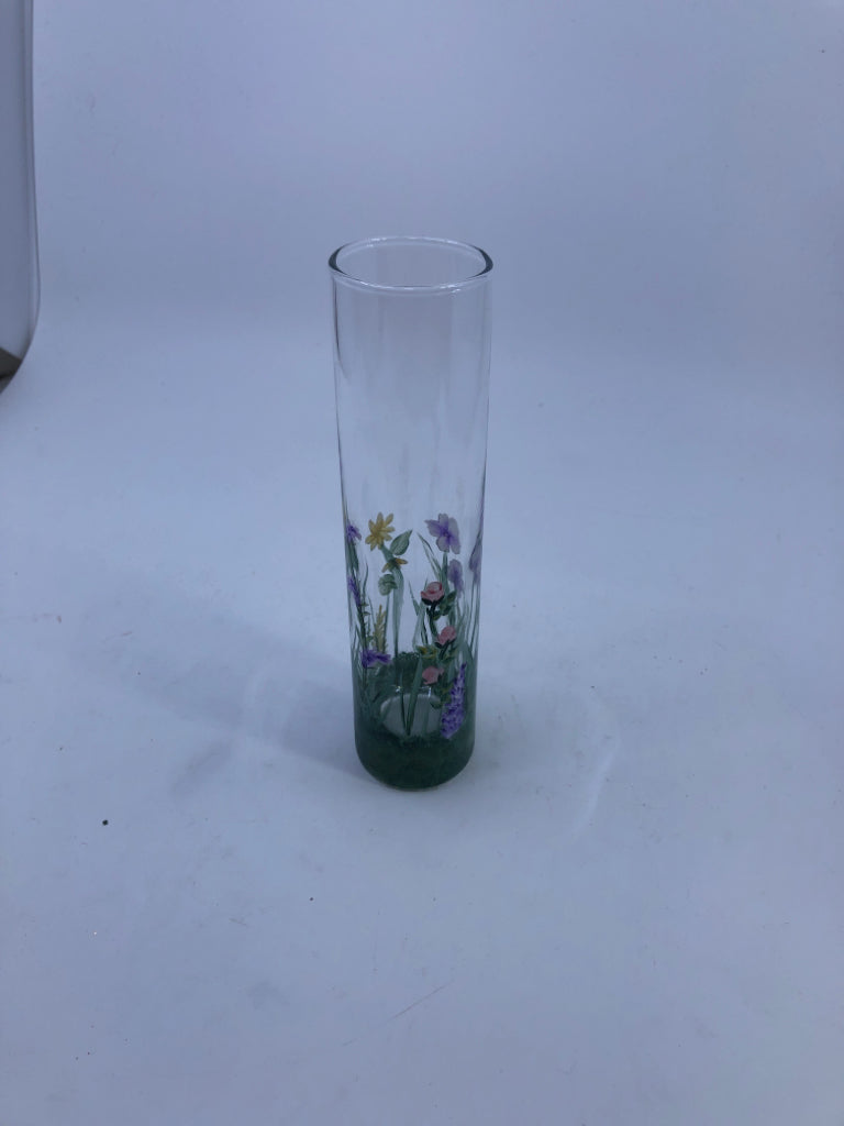 SKINNY FLORAL PAINTED BUD VASE.